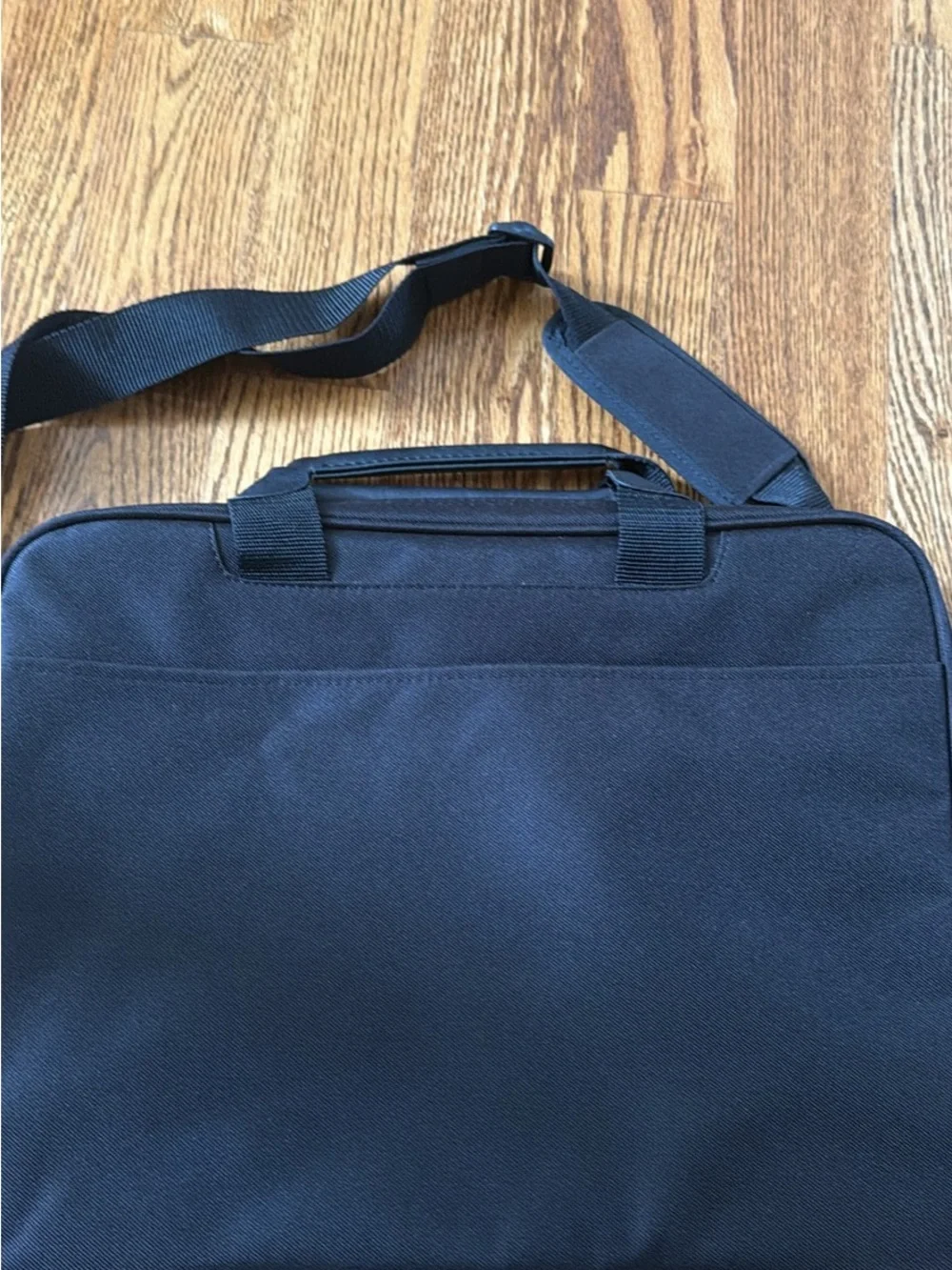 Laptop shoulder carry bag - new